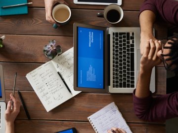 2025年美國(guó)C型公司年審指南：流程、費(fèi)用與截止時(shí)間