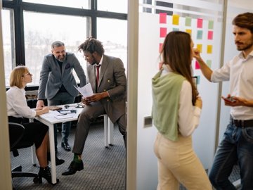 三亞注冊(cè)美國公司：開啟國際化管理新機(jī)遇